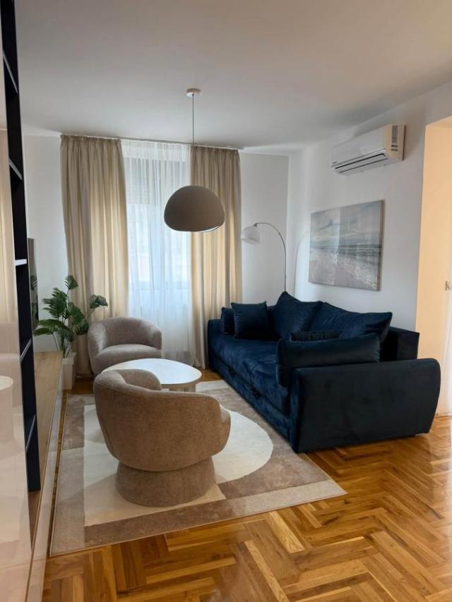 Fotografija stana 1 od 34