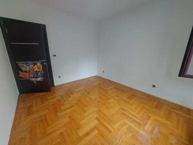 Fotografija stana 17 od 50