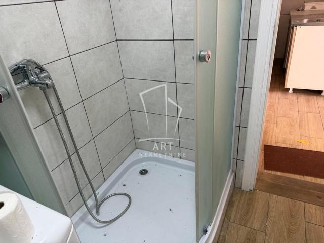 Fotografija stana 5 od 8