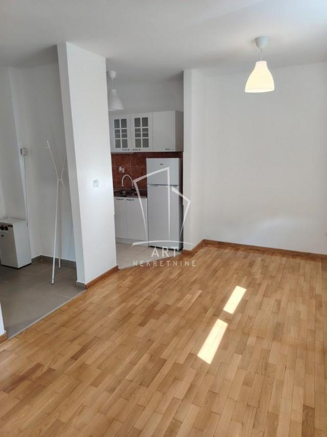 Fotografija stana 1 od 26