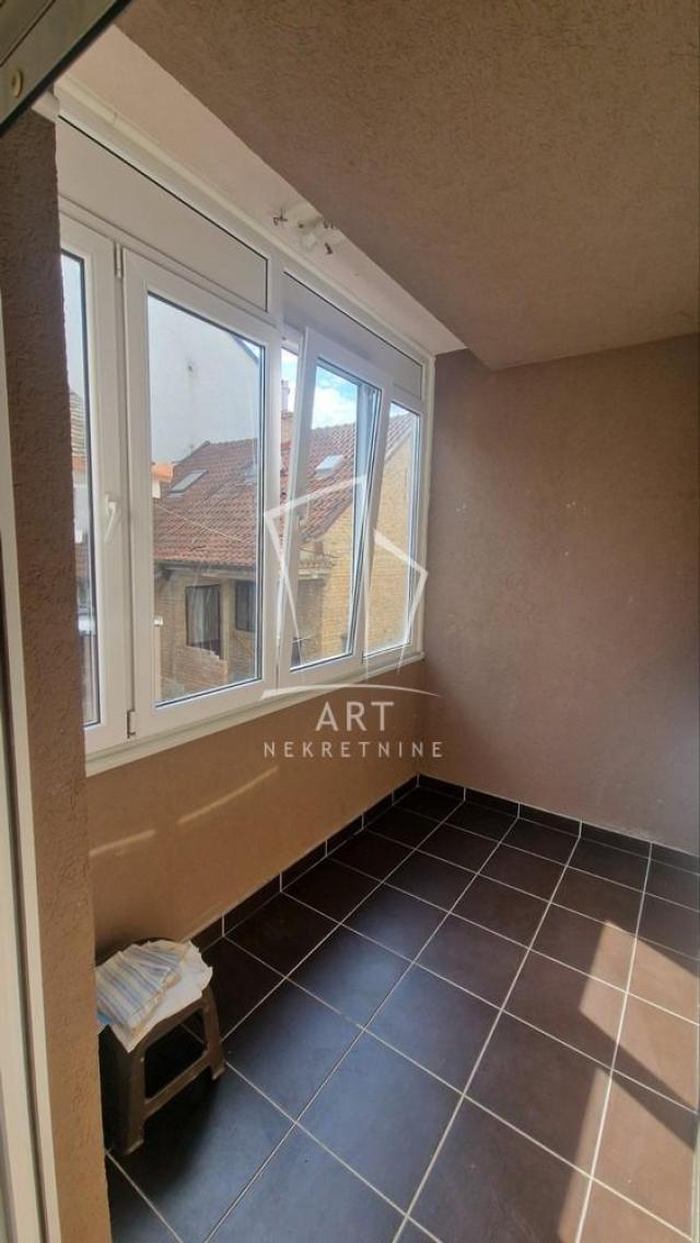 Fotografija stana 23 od 26