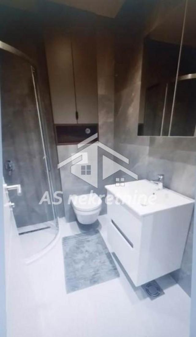 Fotografija stana 17 od 20