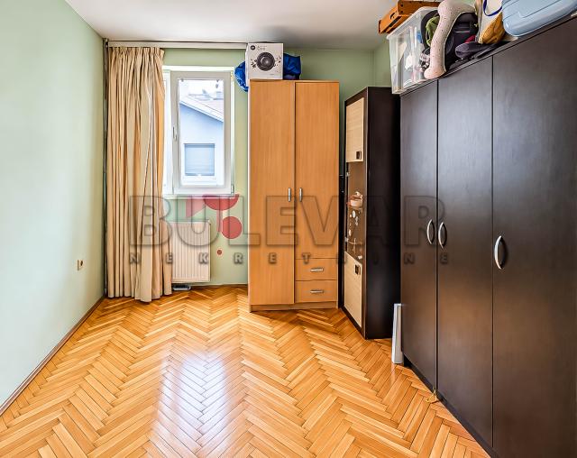Fotografija stana 3 od 14