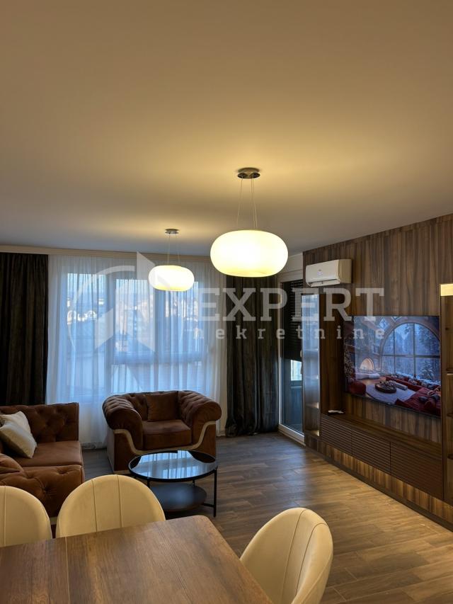 Fotografija stana 7 od 14