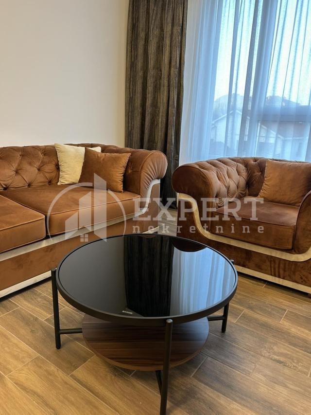 Fotografija stana 3 od 14