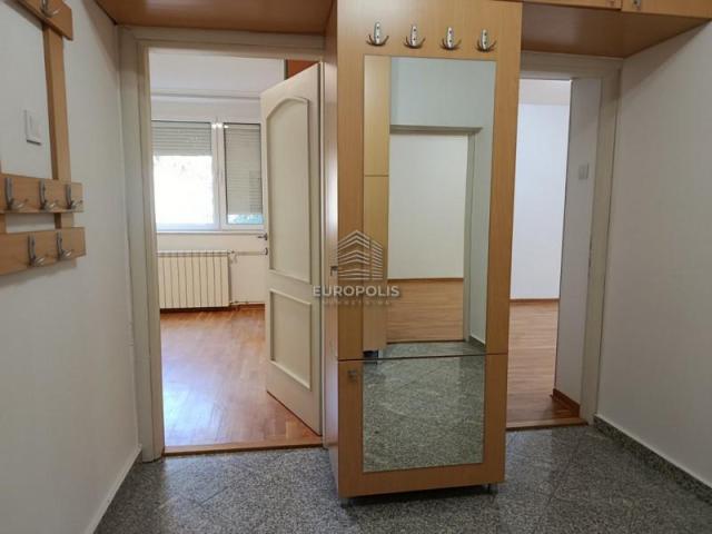 Fotografija stana 19 od 36