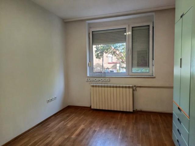 Fotografija stana 15 od 36