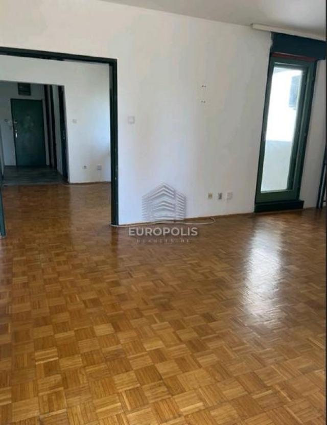 Fotografija stana 7 od 34