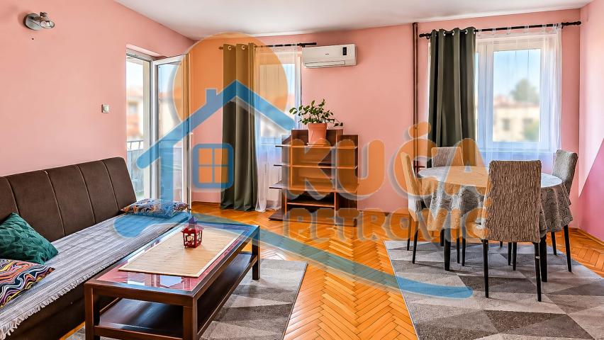 Fotografija stana 7 od 14