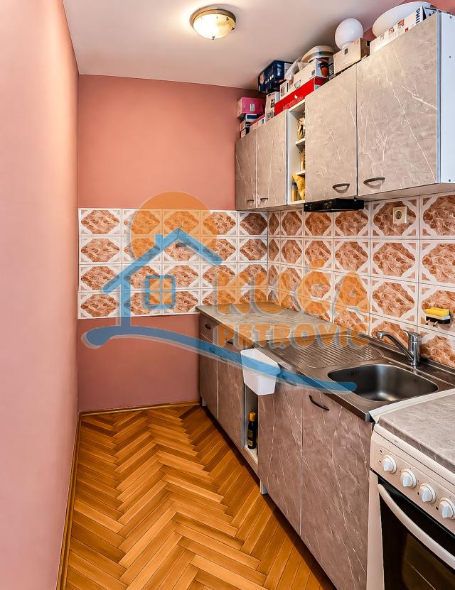 Fotografija stana 3 od 14
