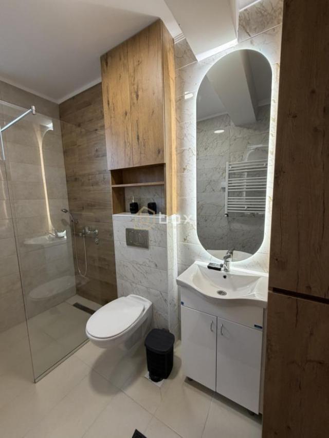 Fotografija stana 25 od 32