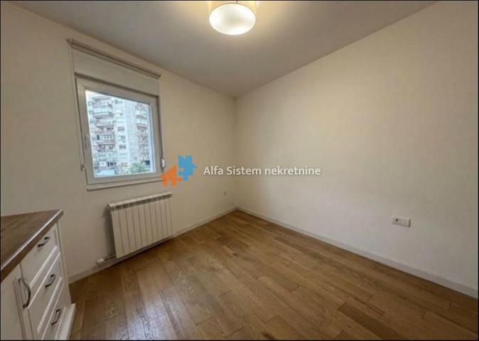 Fotografija stana 7 od 18