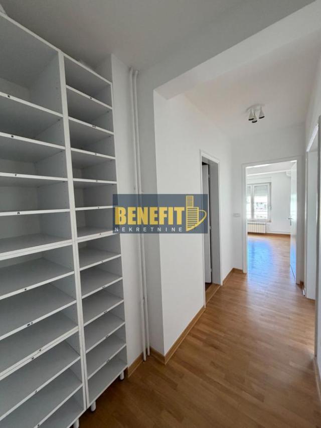 Fotografija stana 11 od 22