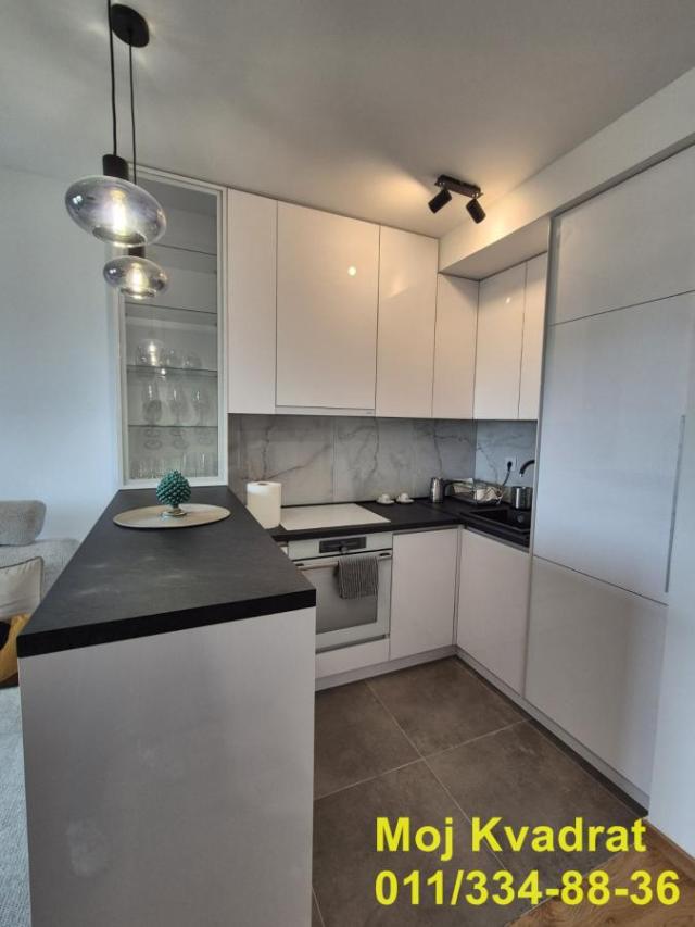 Fotografija stana 7 od 24
