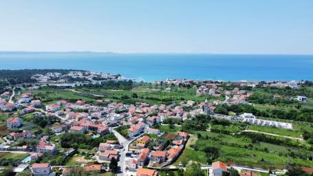 ZADAR, ZATON - Građevinsko zemljište s projektom za vilu s bazenom!