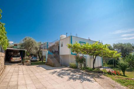 House 154m2 on 2400m2 Plot with view on city and sea in Bar