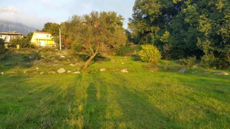 Urbanized plot of 1530m2 is for sale in Herceg Novi