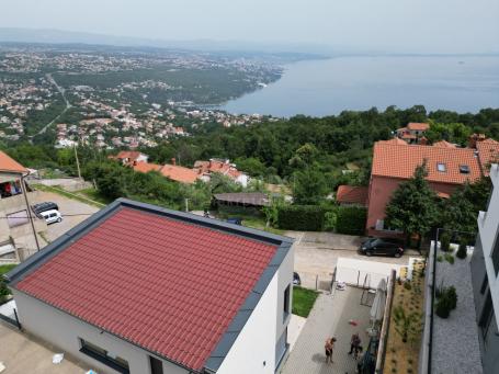 OPATIJA, BREGI - samostojeća kuća 180m2 s panoramskim pogledom na more + okućnica 600m2