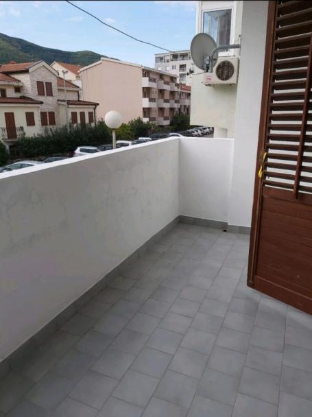 Studio for sale in Budva