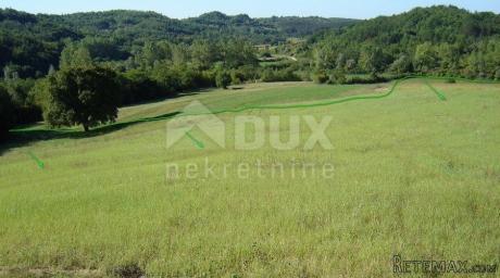 ISTRIA, KAROJBA - Complex of construction and agricultural land. OPPORTUNITY!