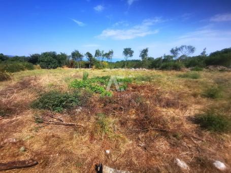 Krk, surroundings, building plot in a quiet location! ID 582