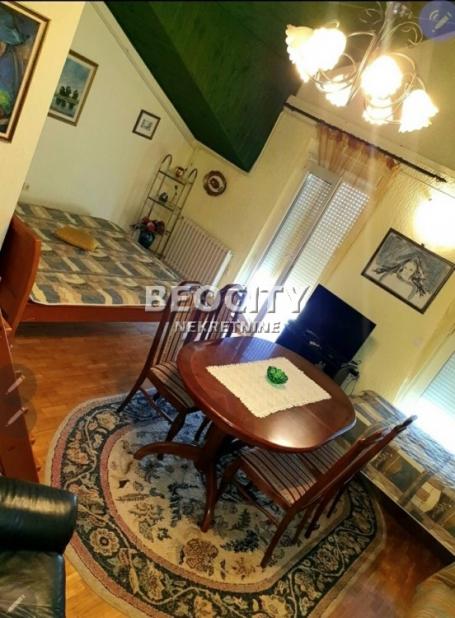 Novi Sad, Centar, Stevana Musića, 1. 0, 45m2, 400EUR