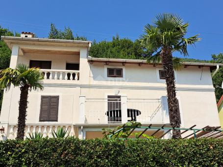 OPATIJA, MOŠĆENIČKA DRAGA - three residential units with a sea view