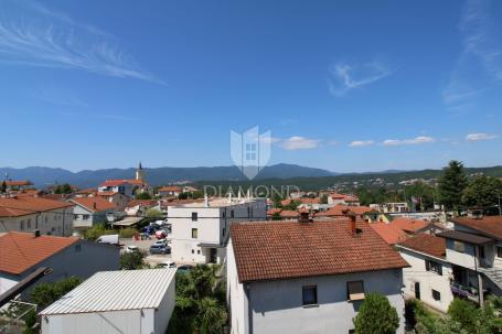 Viškovo, obiteljska kuća s dva stana