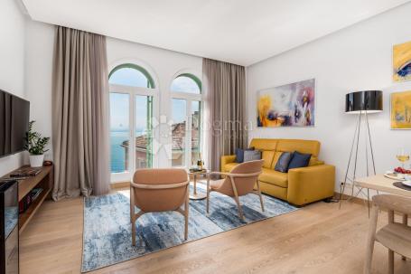 Flat Opatija - Centar, Opatija, 79m2