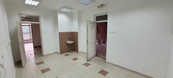 Prodaja, Poslovni prostor, 39m2 , Cvetkova pijaca 