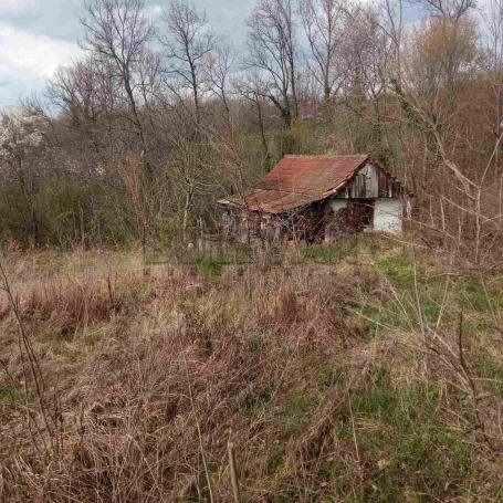 Na prodaju plac površine  1475  m2– Milatovac kod Batočine