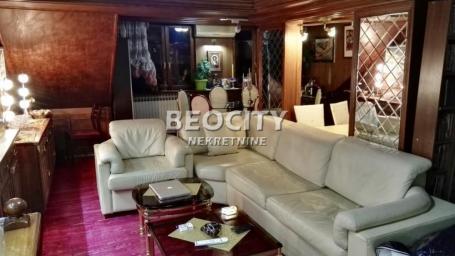 Zemun, Centar, Glavna, 4. 5, 143m2, 270000EUR