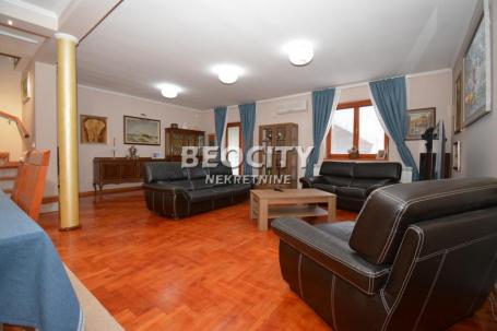 Zemun, Batajnica, Despota Ivaniša, 5. 0, 270m2, 355000EUR