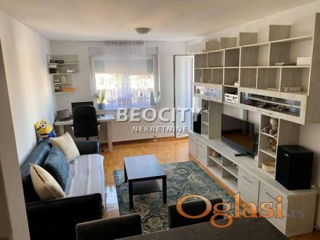 Novi Sad, Grbavica, Bulevar Cara Lazara, 1. 5, 50m2, 149000EUR