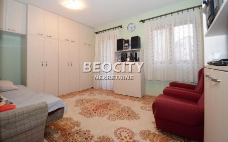 Voždovac, Medaković, Hanibala Lucića , 1. 5, 37m2, 82000EUR