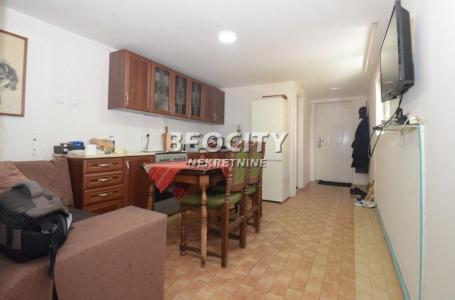 Voždovac, Braće Jerković, Mickijevičeva, 1. 5, 31m2, 55000EUR