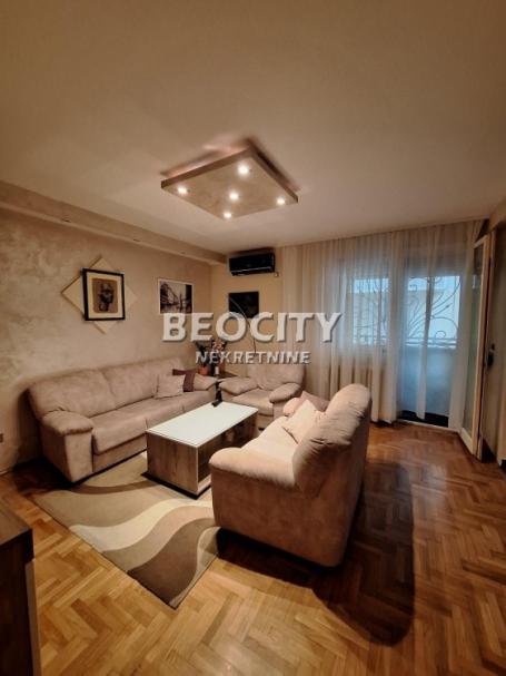 Novi Sad, Bulevar Oslobođenja, Cara Uroša, 4. 5, 67m2, 200000EUR