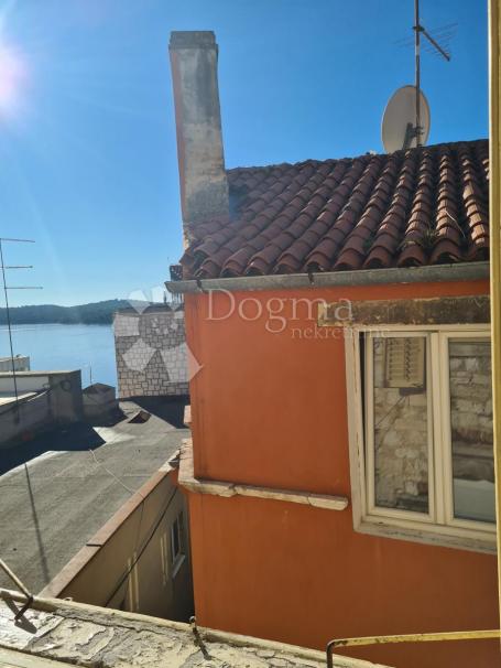 ŠIBENIK CENTAR  dvoetažni stan sa pogledom na more