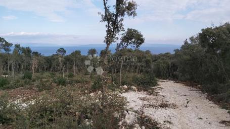 Land Kavran, Marčana, 775m2