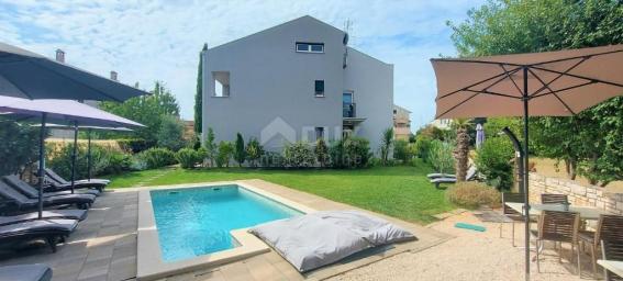 ISTRIA, BALE - Modern family apartment villa