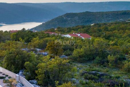 ISTRIEN, RABAC - Geräumiges Baugrundstück mit Meerblick