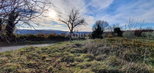 ISTRIA, BARBAN - Land with valid permit and paid utilities, beautiful view