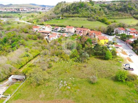 Labin, Mehrfamilienhausgrundstück