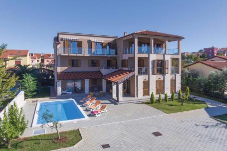 Medulin, Volme, luskuzni penthouse 200 m od mora