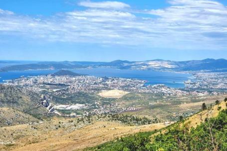  Split-Gornje Sitno, građevinsko zemljište s pogledom na Split i more