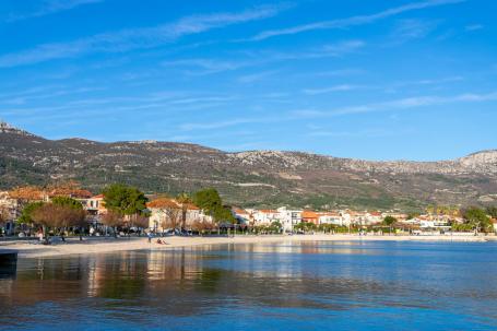 Kaštela, prekrasna  vila prvi red do mora  30 m 