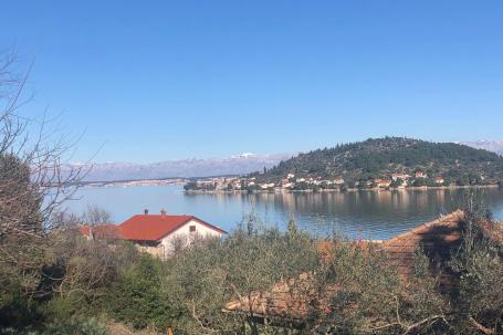 Otok Ugljan, Kali, građevinsko zemljište s pogledom na more