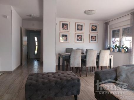 Kuća FUTOG, FUTOG, kv: 198, € 215000, ID: 3045480