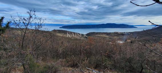 Brseč - poljoprivredno zemljište, 2450 m2