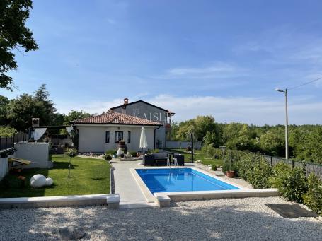 Istria - Višnjan, charming house with swimming pool